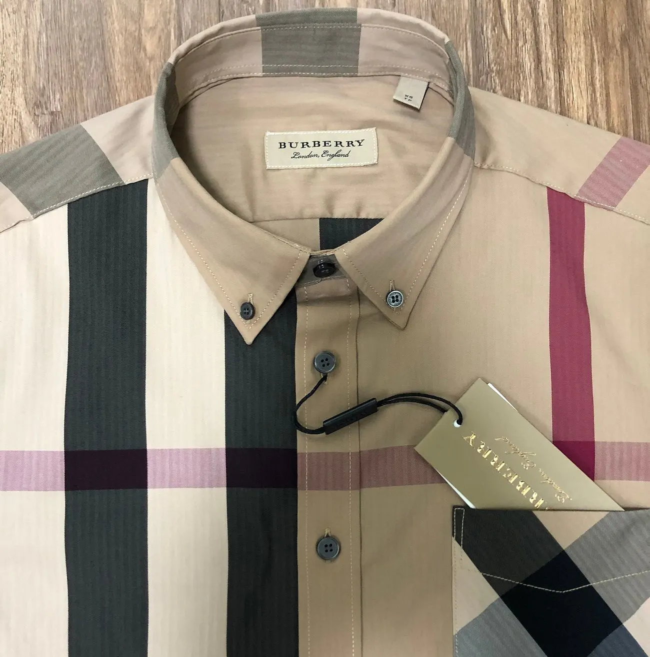 Áo sơ mi Burberry nam màu vàng tay ngắn kẻ caro cực phẩm mã 35 mê mẩn