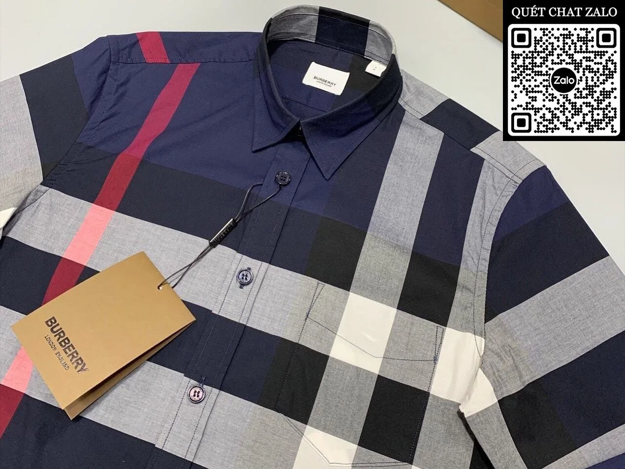 Áo sơ mi caro Burberry nam xanh tay ngắn kẻ sọc mã 24a lịch lãm Áo sơ mi caro Burberry nam xanh tay ngắn kẻ sọc mã 24a lịch lãm