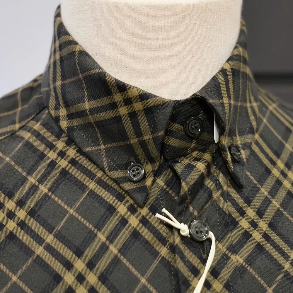 Áo sơ mi Burberry xanh kẻ sọc caro tay ngắn nam mã 3 trẻ trung Áo sơ mi Burberry xanh kẻ sọc caro tay ngắn nam mã 3 trẻ trung