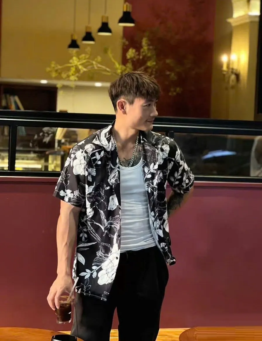 Ao so mi coc tay nam den Dolce deluxe quality bat mat ma 6b cao