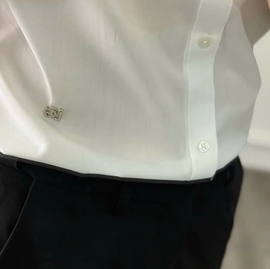 Áo sơ mi Dolce màu trắng tay ngắn nam mã 1 Dolce Gabbana mạnh mẽ