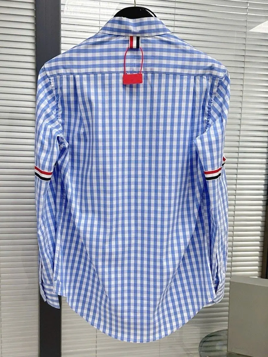 Áo sơ mi Thom Browne tay dài xanh kẻ caro nam mã 2 cực tốt hàng hiệu Áo sơ mi Thom Browne tay dài xanh kẻ caro nam mã 2 cực tốt hàng hiệu