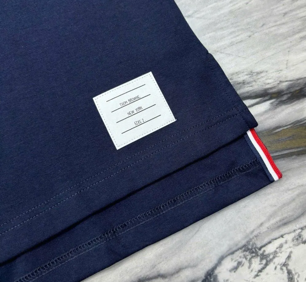 Áo phông nam Thom Browne mã 1 chuẩn dáng limited stock cao cấp