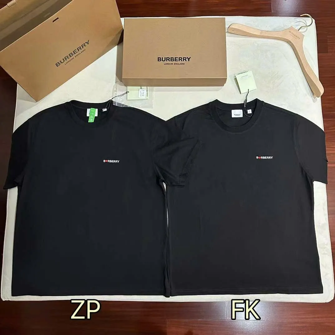 Áo phông Burberry đen mã 1 nam nữ cổ tròn Vip Like Authentic nhã nhặn Áo phông Burberry đen mã 1 nam nữ cổ tròn Vip Like Authentic nhã nhặn