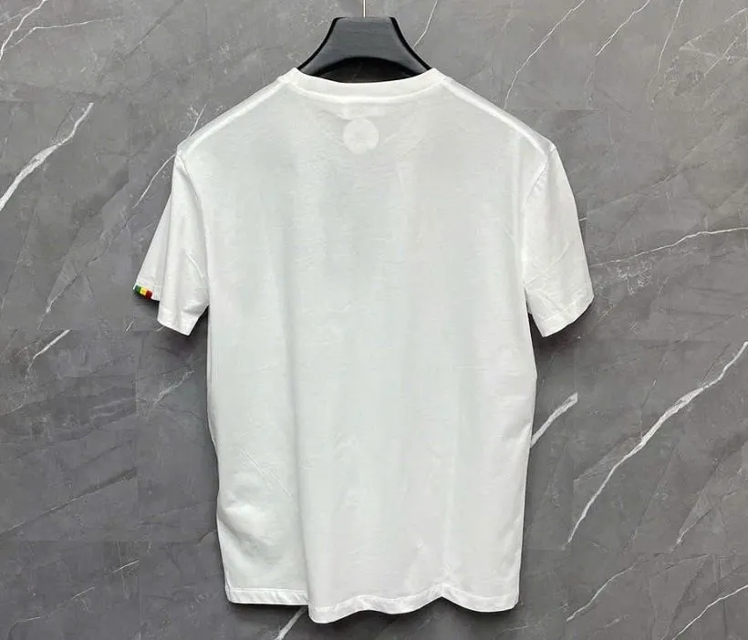 Áo thun Dsquared2 trắng mã 13 cổ tròn nam nữ phong cách thượng hạng ấn tượng Áo thun Dsquared2 trắng mã 13 cổ tròn nam nữ phong cách thượng hạng ấn tượng