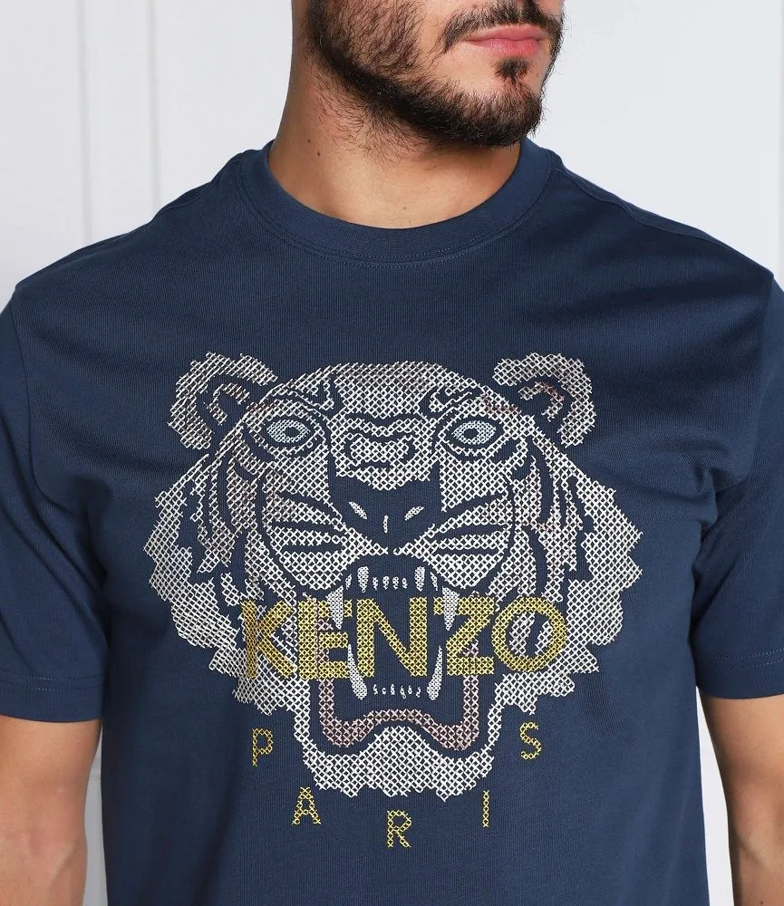 Áo thun màu xanh đen Kenzo mã 2b cổ tròn nam nữ phong cách năng động đẳng cấp Áo thun màu xanh đen Kenzo mã 2b cổ tròn nam nữ phong cách năng động đẳng cấp