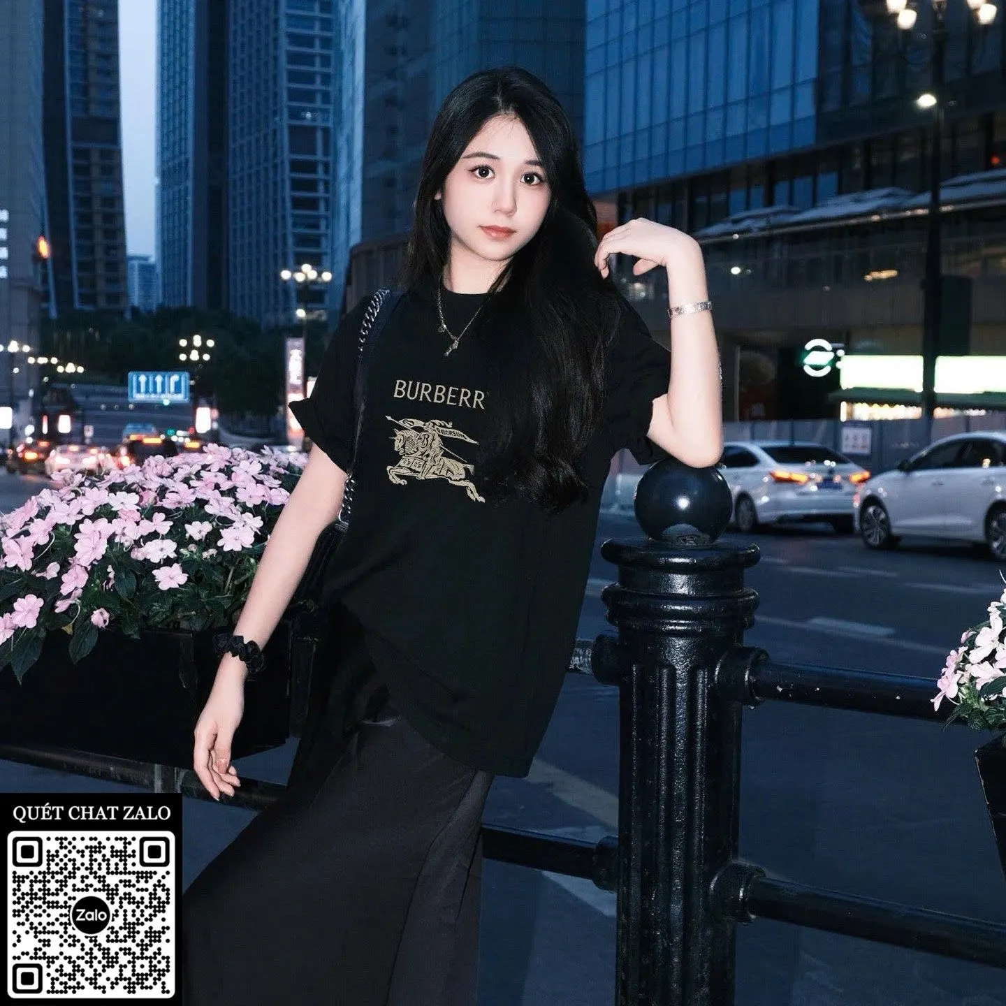 Áo phông Burberry màu đen nam chuẩn đỉnh hợp mốt mã 11