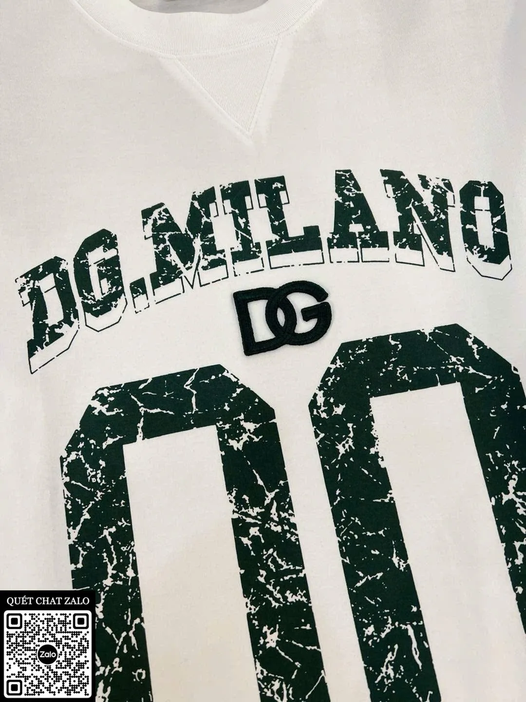 Áo phông nam màu trắng DG mã 21 Dolce đẳng cấp sang trọng chuẩn Áo phông nam màu trắng DG mã 21 Dolce đẳng cấp sang trọng chuẩn