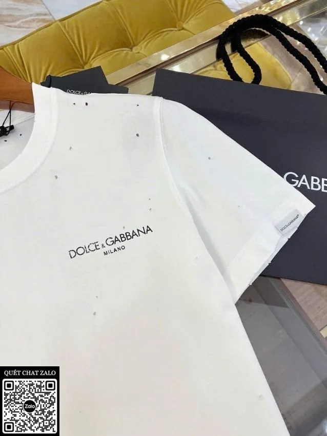 Áo phông nam màu trắng Dolce Gabbana mã 29 cao cấp đỉnh cao xịn Áo phông nam màu trắng Dolce Gabbana mã 29 cao cấp đỉnh cao xịn