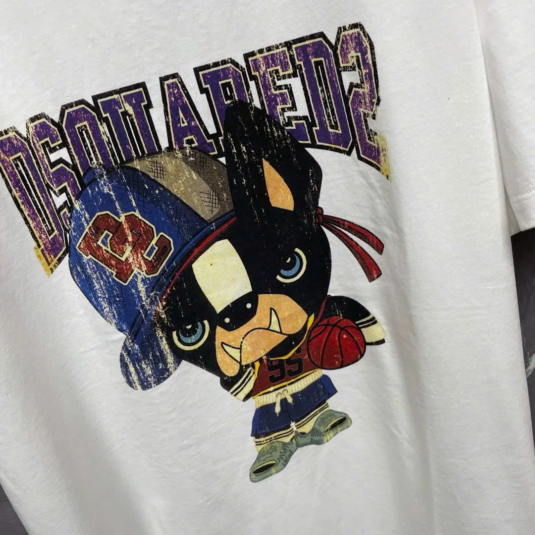 Áo phông nam màu trắng Dsquared2 mã 7 lịch lãm sang trọng thu hút