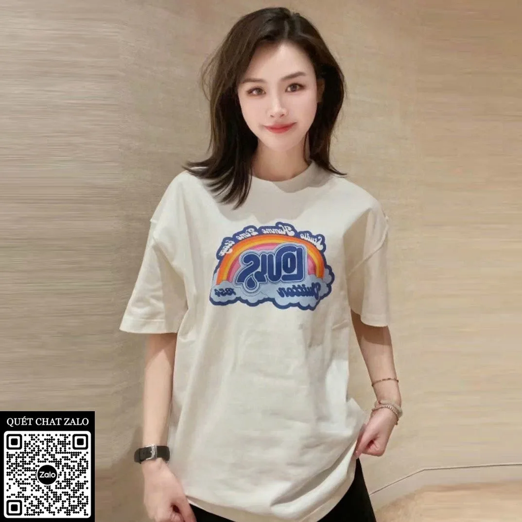 Áo phông nam màu trắng Louis Vuitton đám mây mã 1 cao cấp dễ phối Áo phông nam màu trắng Louis Vuitton đám mây mã 1 cao cấp dễ phối