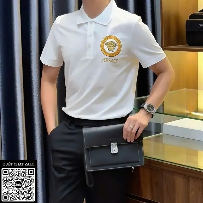 Áo polo nam màu trắng Versace mã 3 phong cách sang xịn cao cấp Áo polo nam màu trắng Versace mã 3 phong cách sang xịn cao cấp