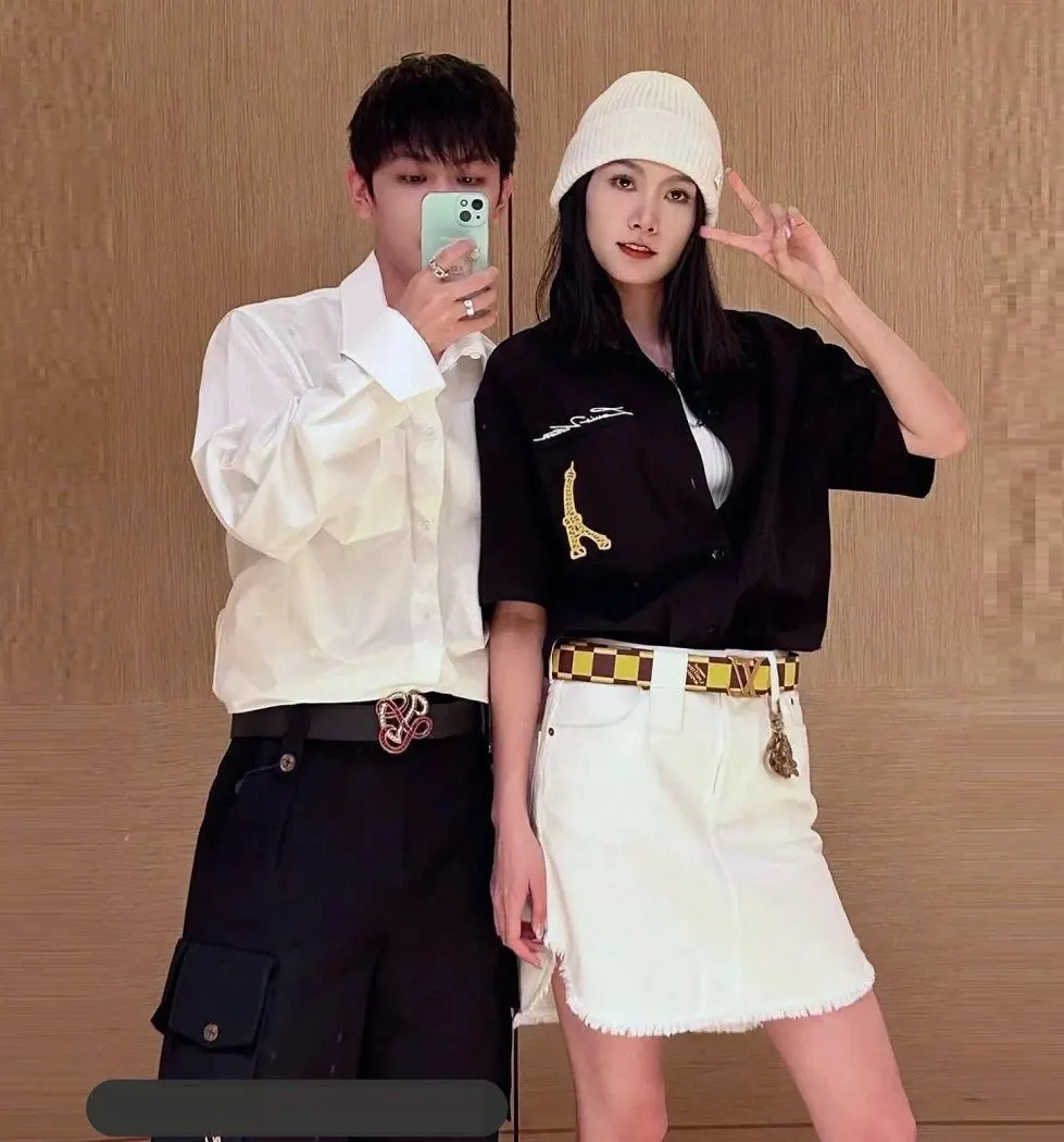 Áo sơ mi nam LV màu đen tay ngắn mạnh mẽ mã 1 phong độ dáng đẹp Áo sơ mi nam LV màu đen tay ngắn mạnh mẽ mã 1 phong độ dáng đẹp