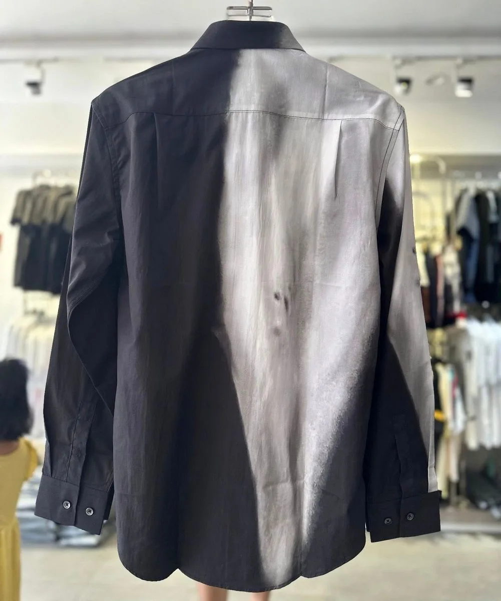 Áo sơ mi nam màu đen McQueen tay dài mã 1 hút mắt đỉnh cao