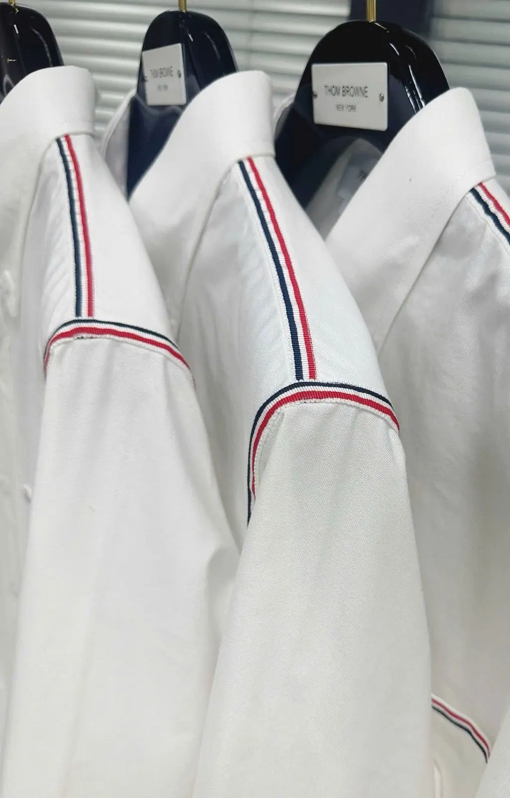 Áo sơ mi nam màu trắng Thom Browne tay dài mã 2 chuẩn công phu