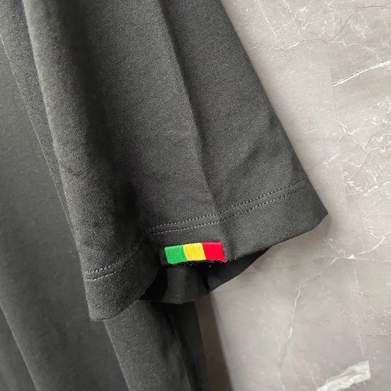 Áo cao cấp DSq2 màu đen mã 3 ao phong den nam chuẩn không cần chỉnh Áo cao cấp DSq2 màu đen mã 3 ao phong den nam chuẩn không cần chỉnh