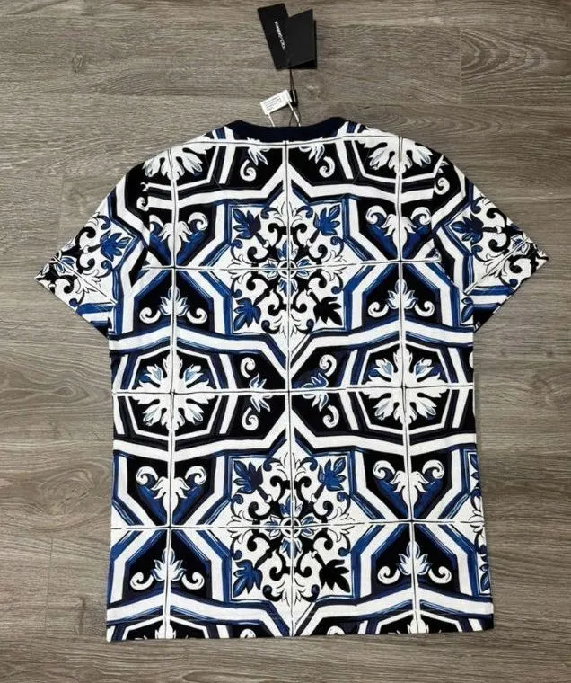 Áo phông trắng unisex Dolce mã 28 cổ tròn xịn sò cho nam nữ