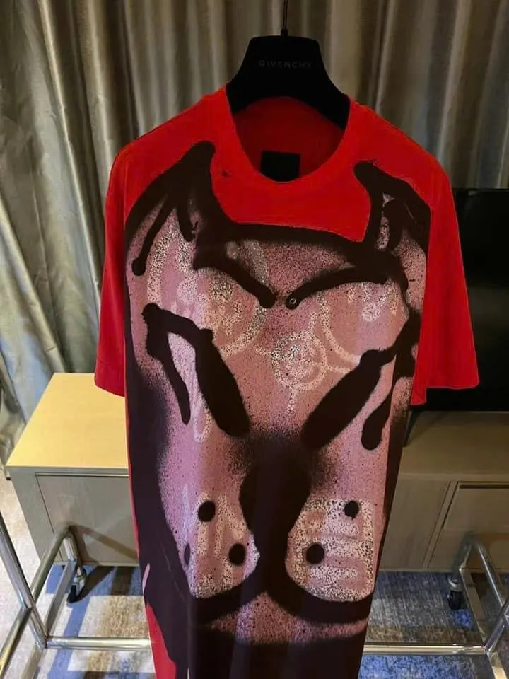 Áo phông Givenchy nam đỏ mã 1 - Áo thun cổ tròn loại xịn xịn mịn