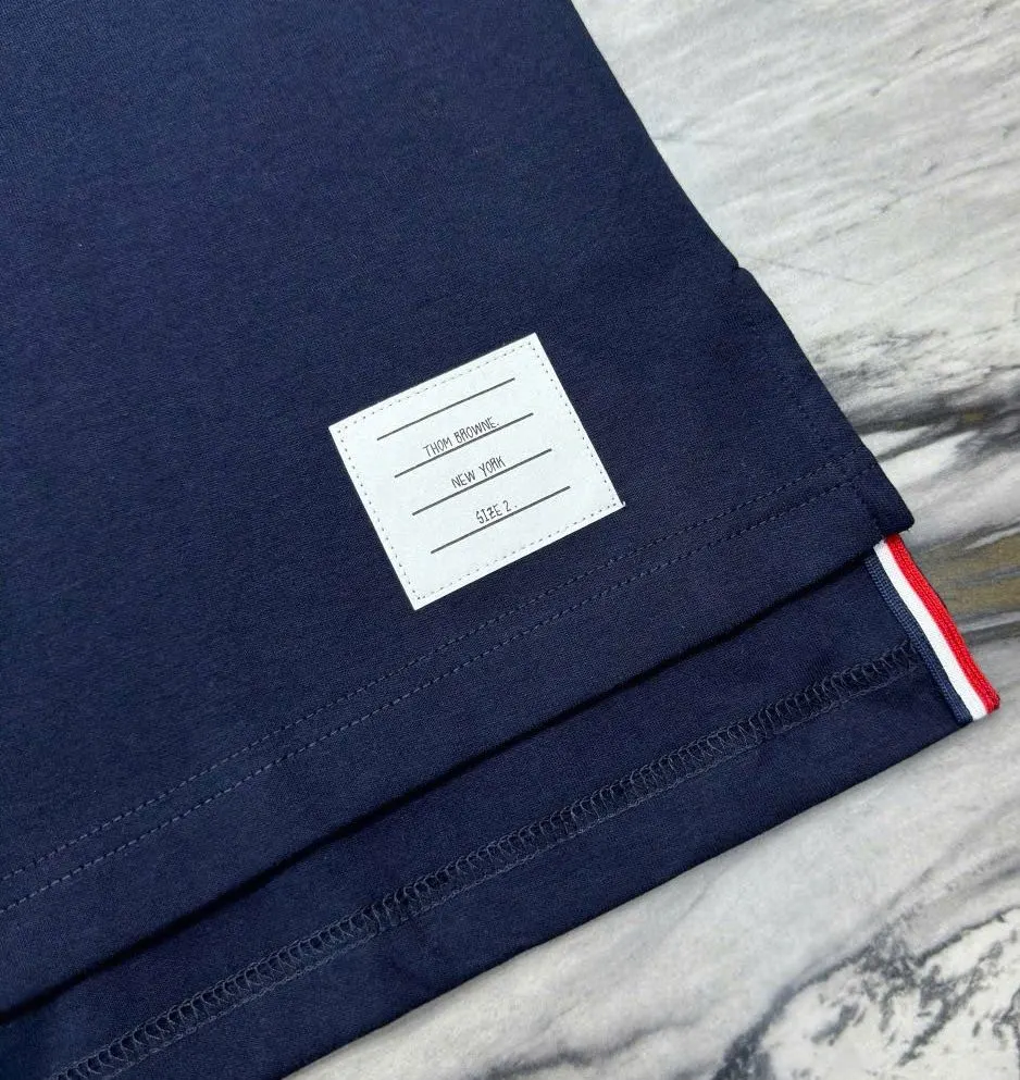 Áo thun Thom Browne xanh mã 2: phông cổ tròn nam nữ like chính hãng