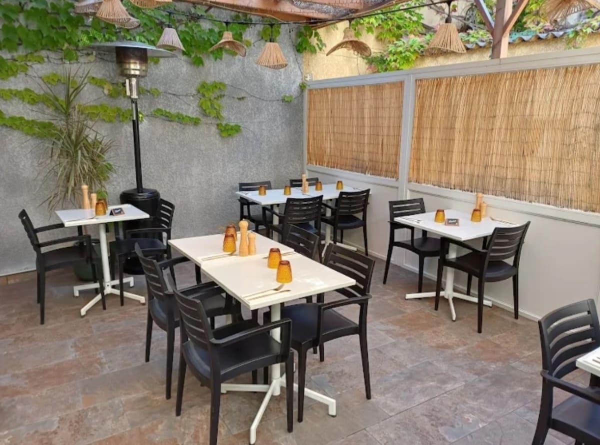 Nettoyage terrasse professionnel Marseille haute pression — extérieurs après travaux Nature Clean