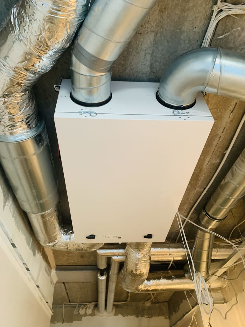 Ventilatsiooniseadme Domekt R 300 F paigaldus Pirita tee 26.