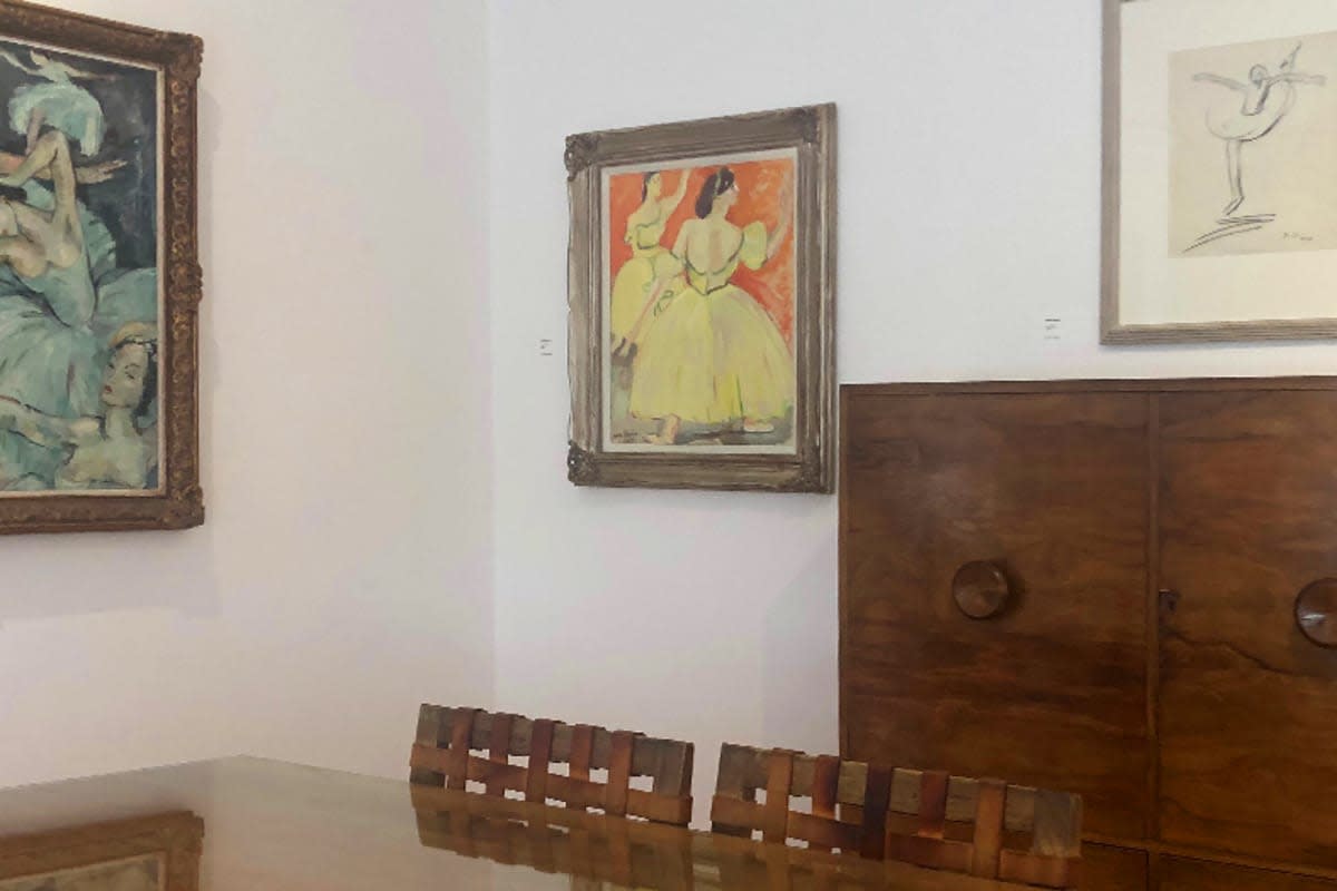 Movement, rhythm and life