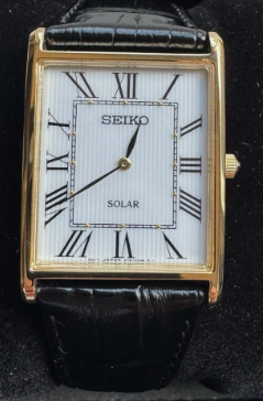 watch-seiko-tank-239x364.png