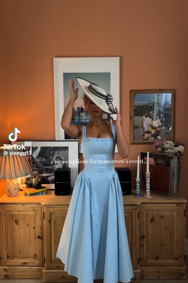 Rent Dorothy Midi Blue House of CB House of CB HURR - Main Image