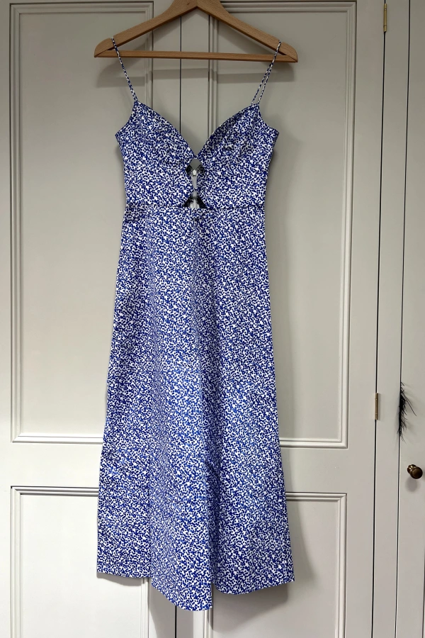 french blue dress Clara Maxi Pay With:$30.00 (Silkroll Fee: $0.75) fit_true Stylish and Versatile Black