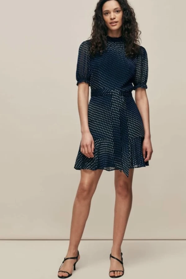 Rent Gianna Ombré Dobby Dress Whistles HURR