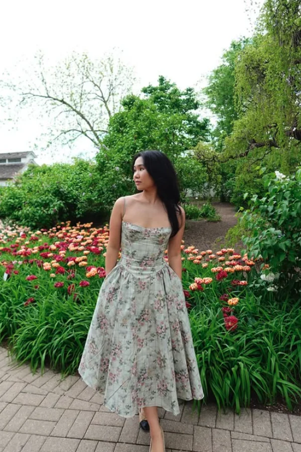 Rent House of CB Samaria corset midi dress in sage floral House