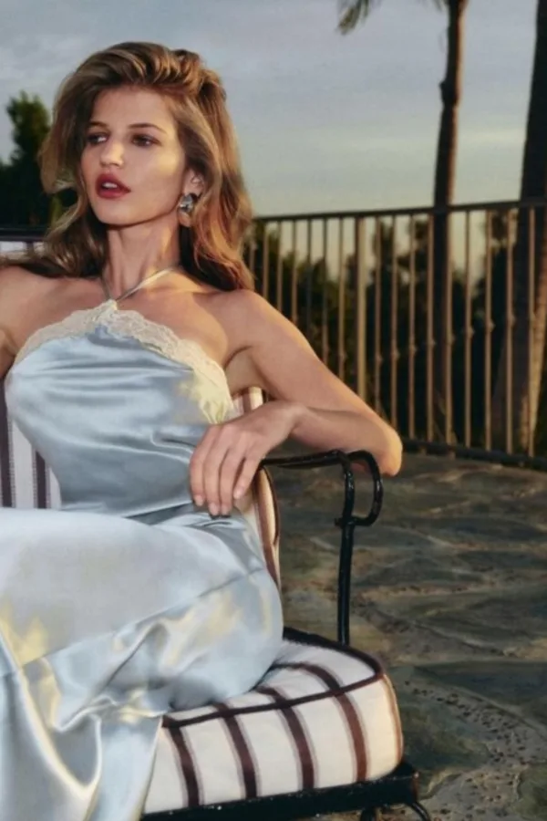 dresses for a summer beach wedding Simple A-Line Halter Sleeveless Chiffon Long Dress with Lace OKH89 – Demodresses the Mermaid Two Piece SU26 Color:PINK-BLUE-GRN Burgundy Floral Burnout Velvet