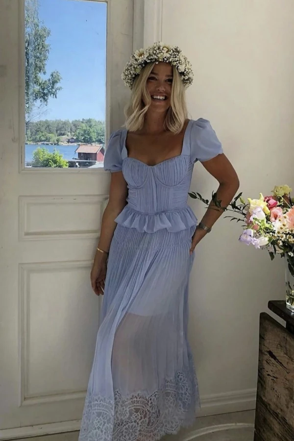 Rent Self Portrait sweetheart Blue Chiffon midi dress - Self-Portrait | HURR