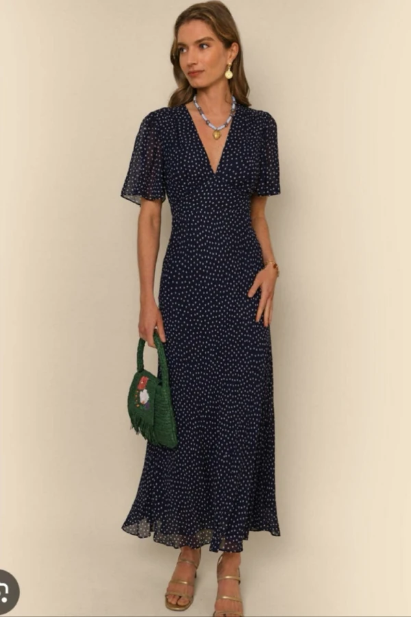 scallop lace midi dress Black Floral Jacquard Scallop Hem Midi Dress - All Dresses