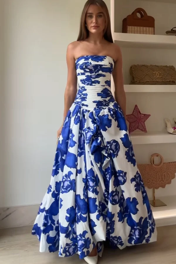 Rent Behold maxi dress - Aje | HURR