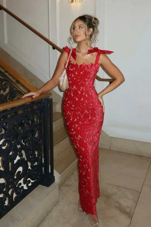 Rent The red Tiff maxi - House of CB | HURR