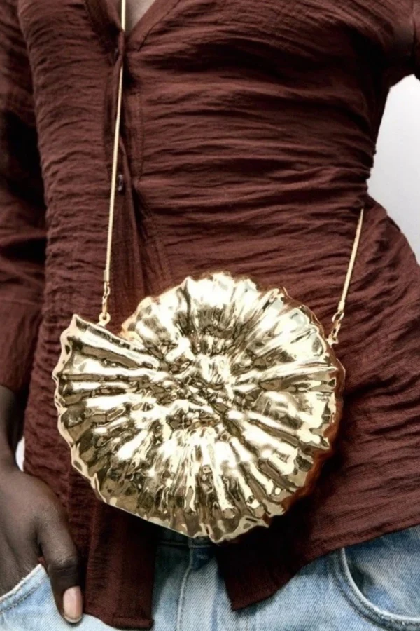 Rent Shell bag metallic - Zara | HURR