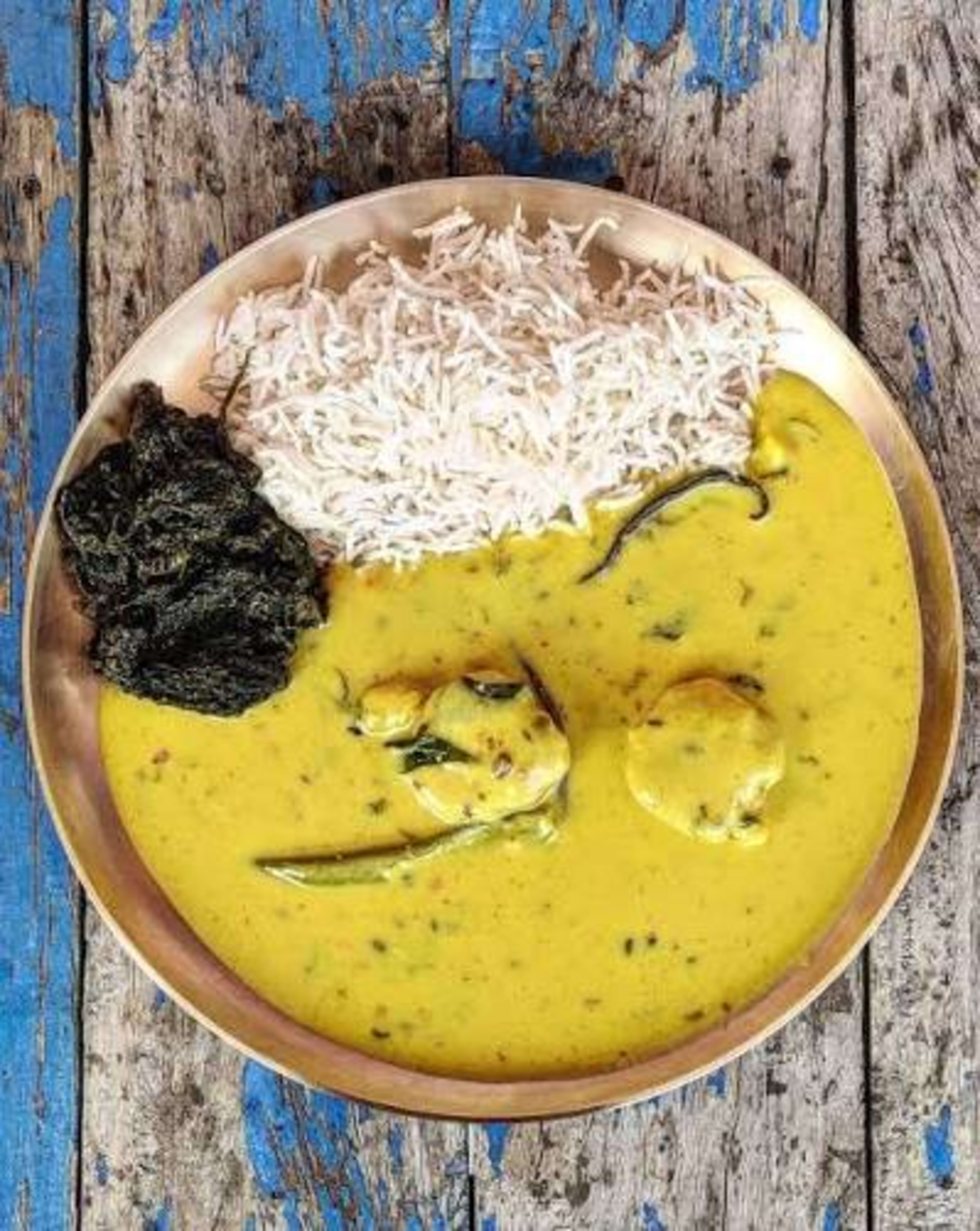 Jholi Bhat (Yogurt Curry with Rice)