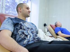 Сегодня донорскую акцию ко Дню защитника Отечества поддержали сотрудники зеленогорского пожарного гарнизона