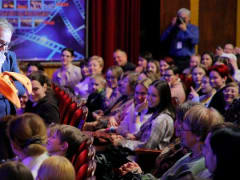 На зеленогорской сцене с триумфом прошел "Маленький принц" Московского Губернского театра