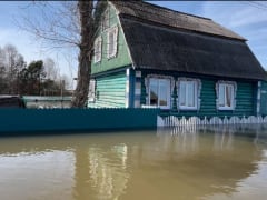 В Усть-Ишимском районе Омской области прорвало дамбу