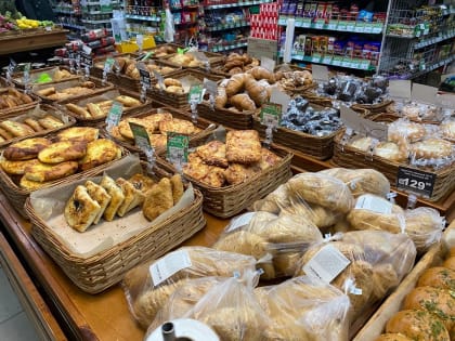 Россиянам хотят разрешить пробовать продукты до оплаты в магазине