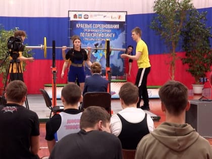 Во дворце спорта 