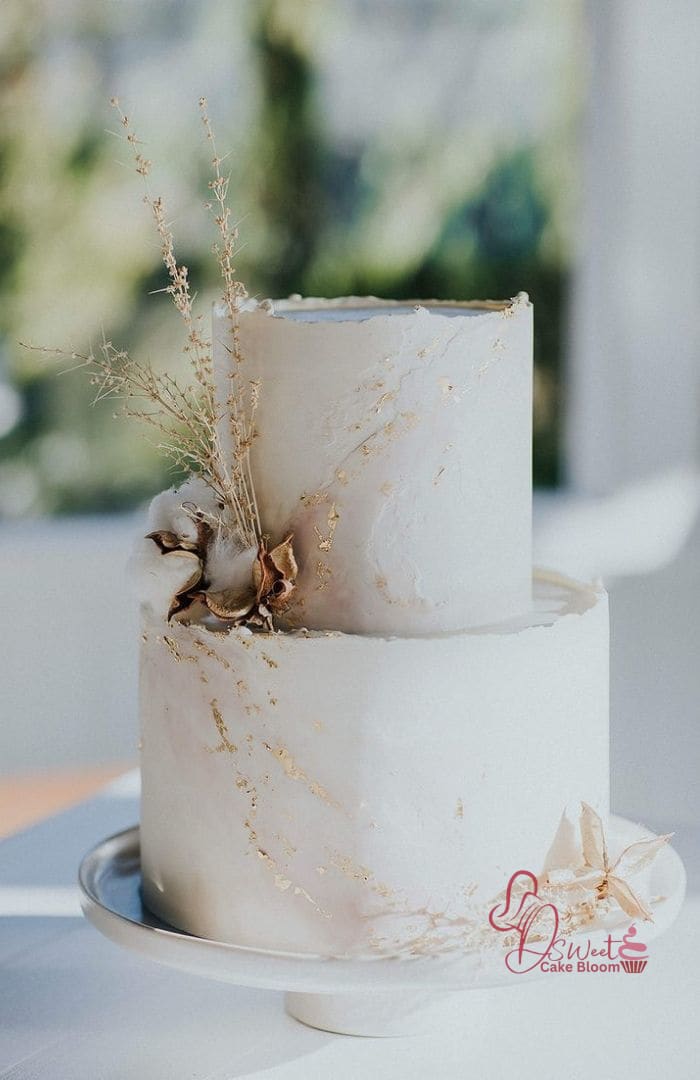 Stunning Wedding Cake