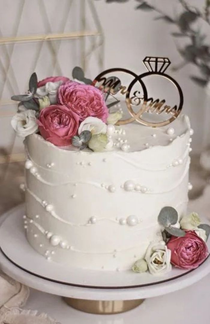 Dream Anniversary Cake