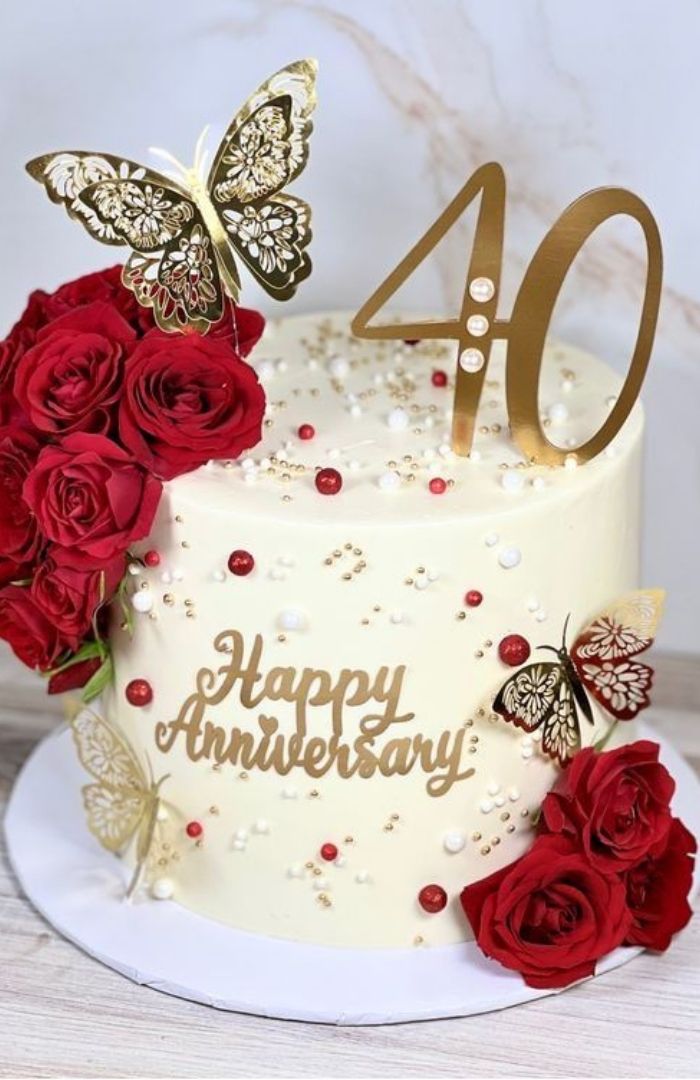 Classic Anniversary Cake