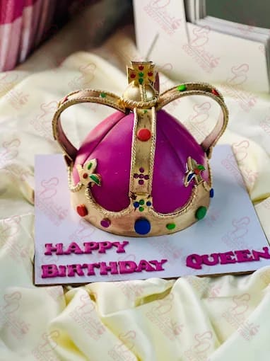 Royal Crown Birthday Cake Islamabad
