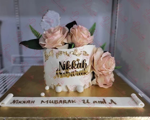 Nikkah Mubarak Flower Cake Faisalabad