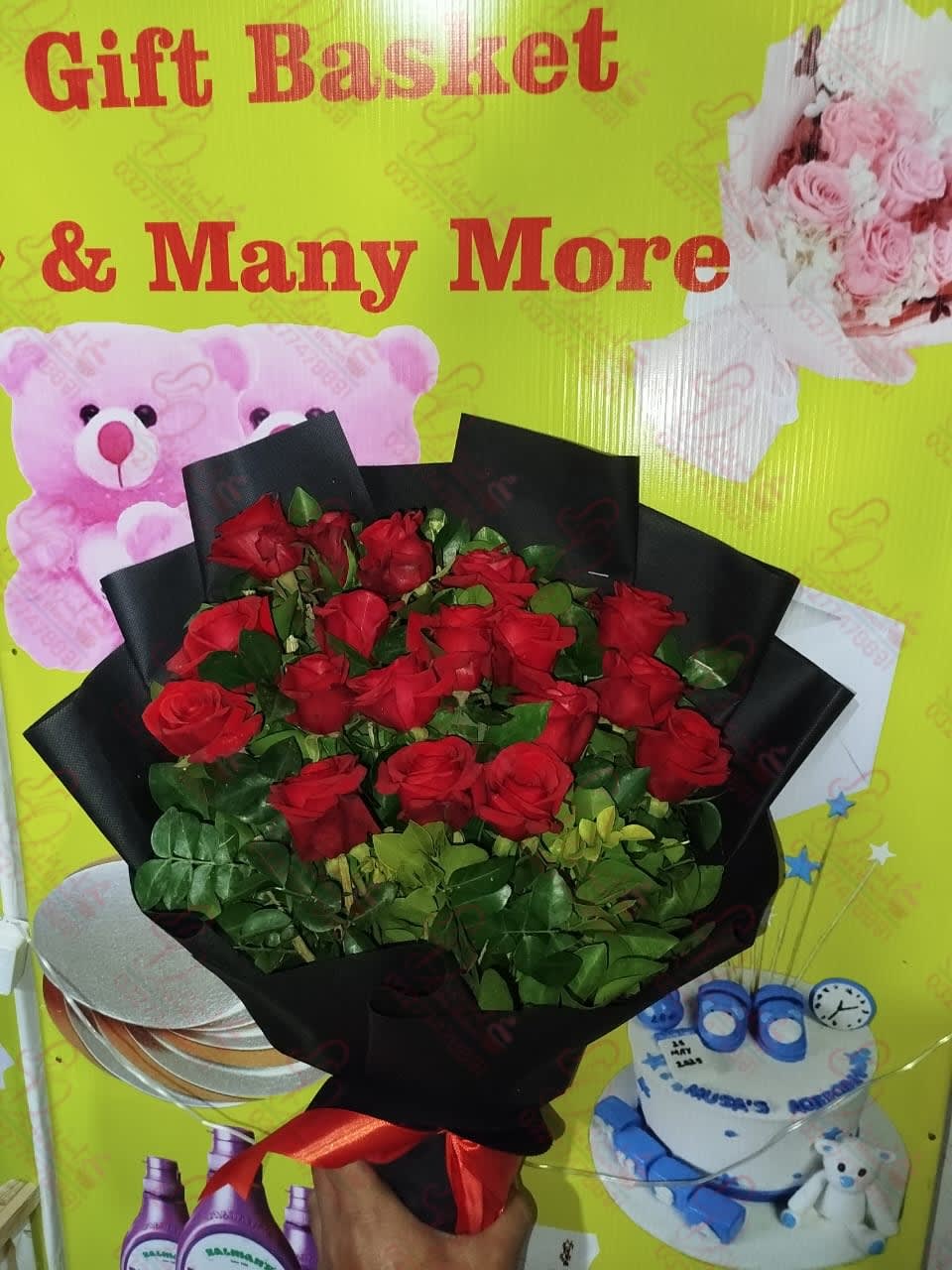 First Birthday Flower Cake Rawalpindi