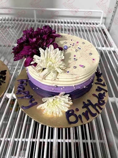 Purple Ombre Floral Birthday Cake for Women Rawalpindi